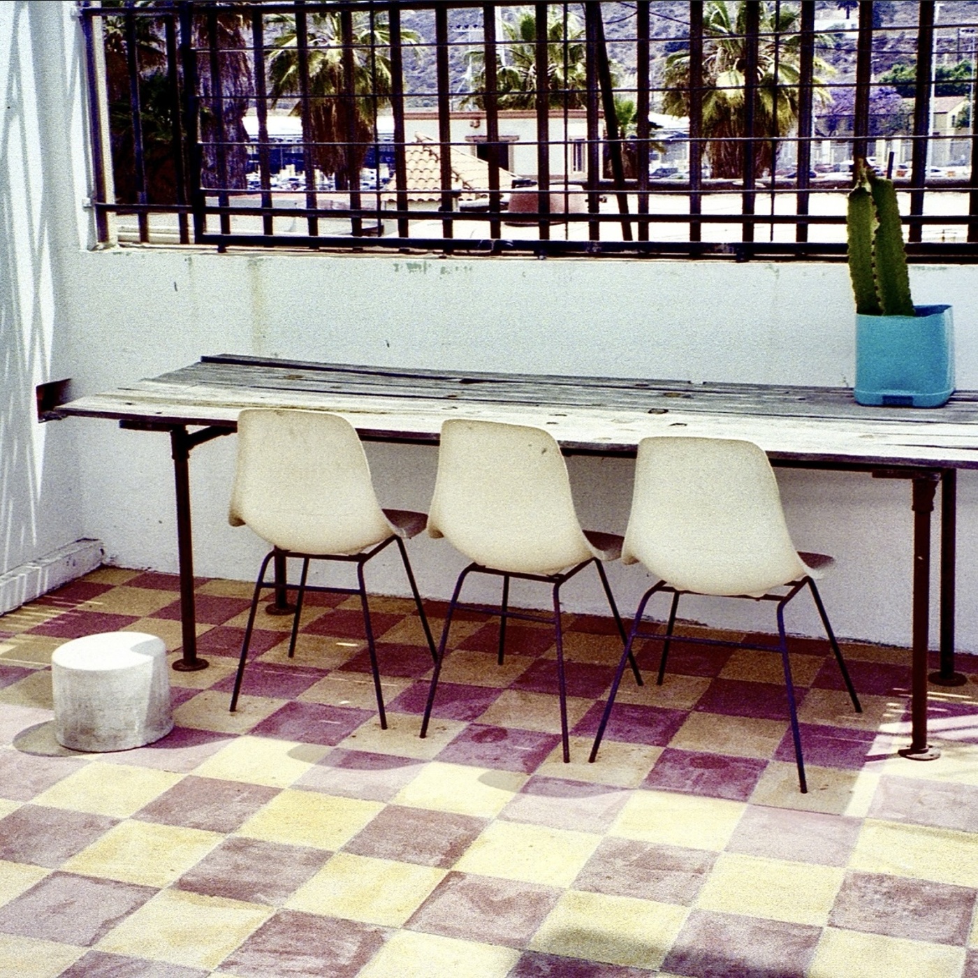 3: Experimentos de Folk Psicodélico en el nuevo álbum de Cowboy Mike